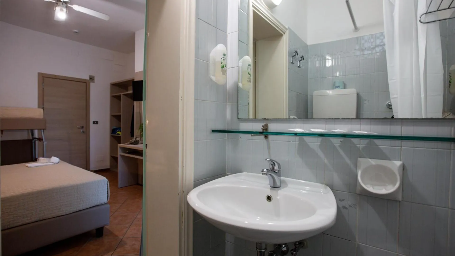Hotel Cimarosa Риччоне