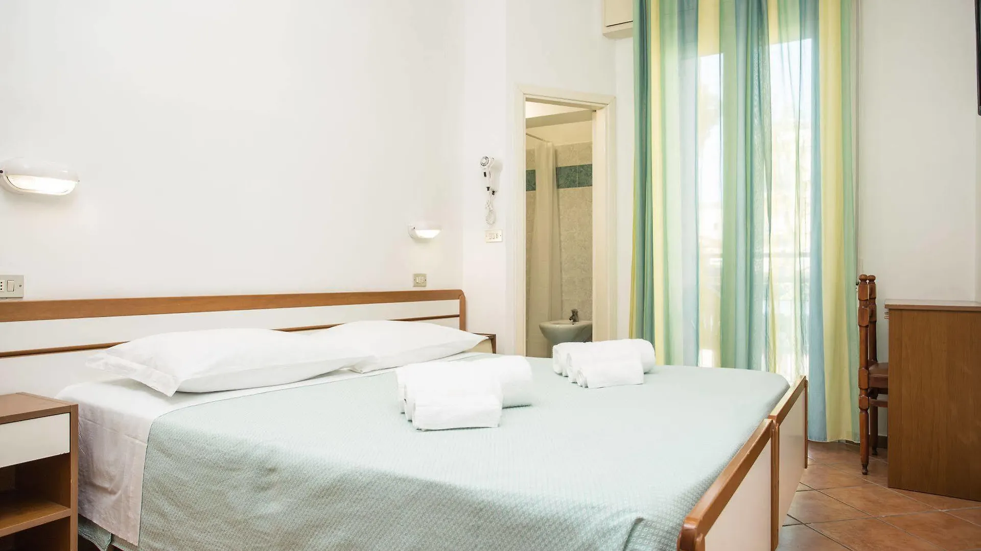 Hotel Cimarosa Риччоне