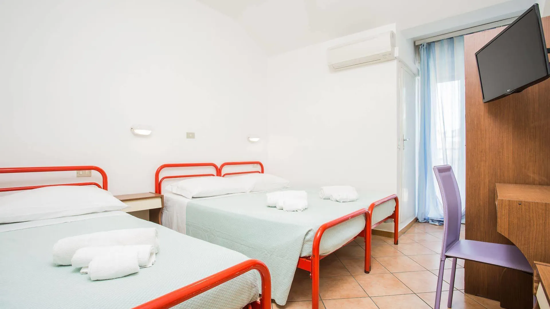 Hotel Cimarosa Риччоне 2*,  Италия